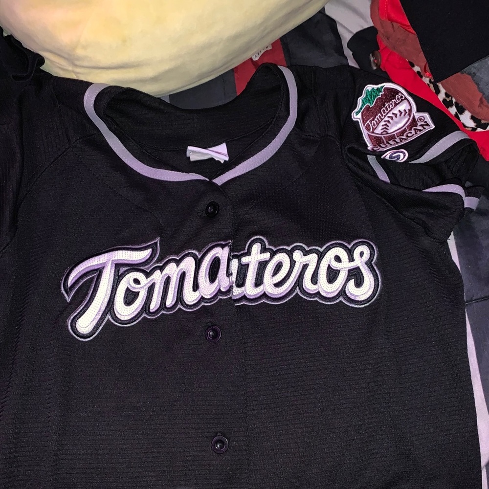 Tomateros Jersey runs small ! And short !